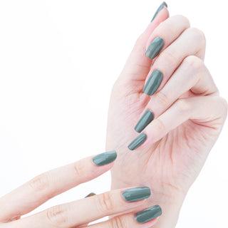 胡粉ネイル 山鳩色（やまばといろ）